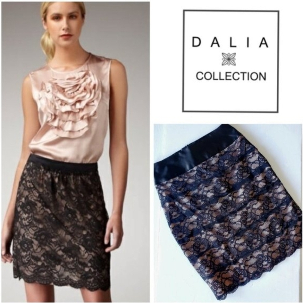 💥Nordstrom Dalia Collection Black and Nude Lace Pencil Skirt